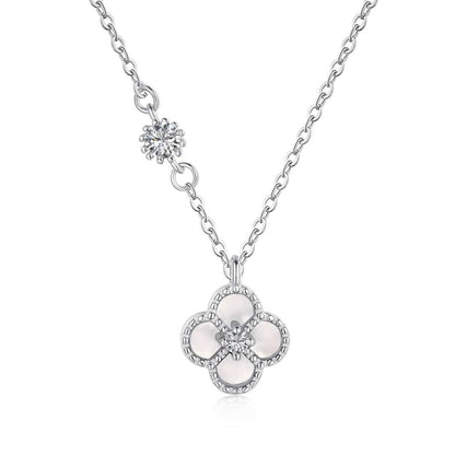 [select Jewelry]Delicate Flower Shape Necklace