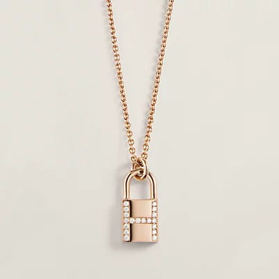 [Select]HM ADVANCED NICHE LOCK HEAD NECKLACE DIAMONDS