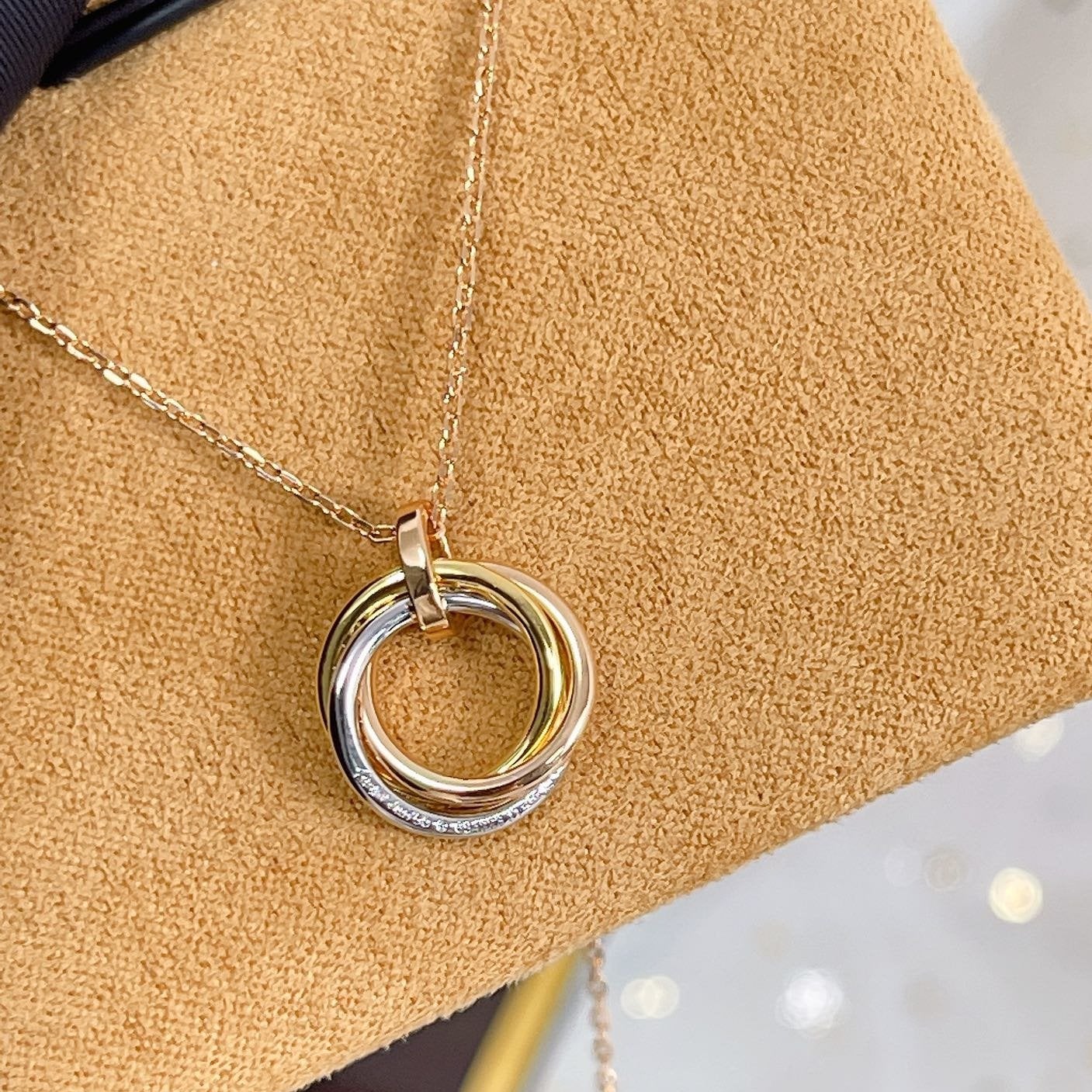 [Select]TRINITY NECKLACE SILVER GOLD PINK GOLD DIAMONDS