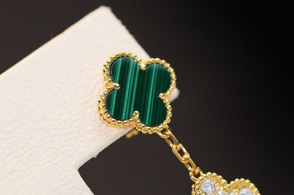 [Select]CLOVER EARRINGS GOLD MALACHITE DIAMOND 3 MOTIF