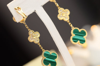 [Select]CLOVER EARRINGS GOLD MALACHITE DIAMOND 3 MOTIF