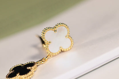 [Select]CLOVER EARRINGS GOLD ONYX MOP 3 MOTIF