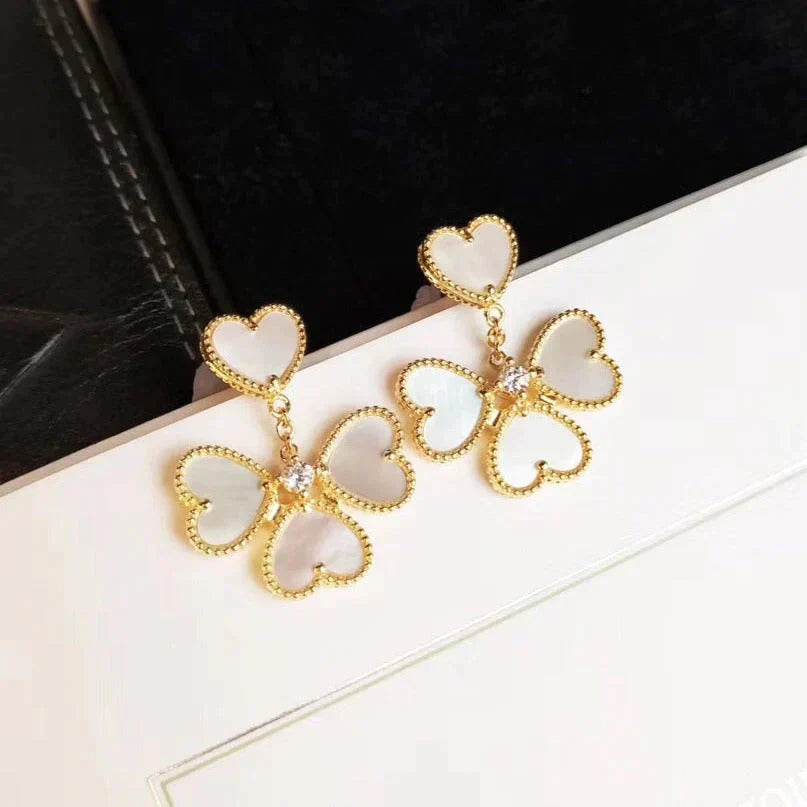 [Select]CLOVER SWEET WHITE MOP EARRINGS