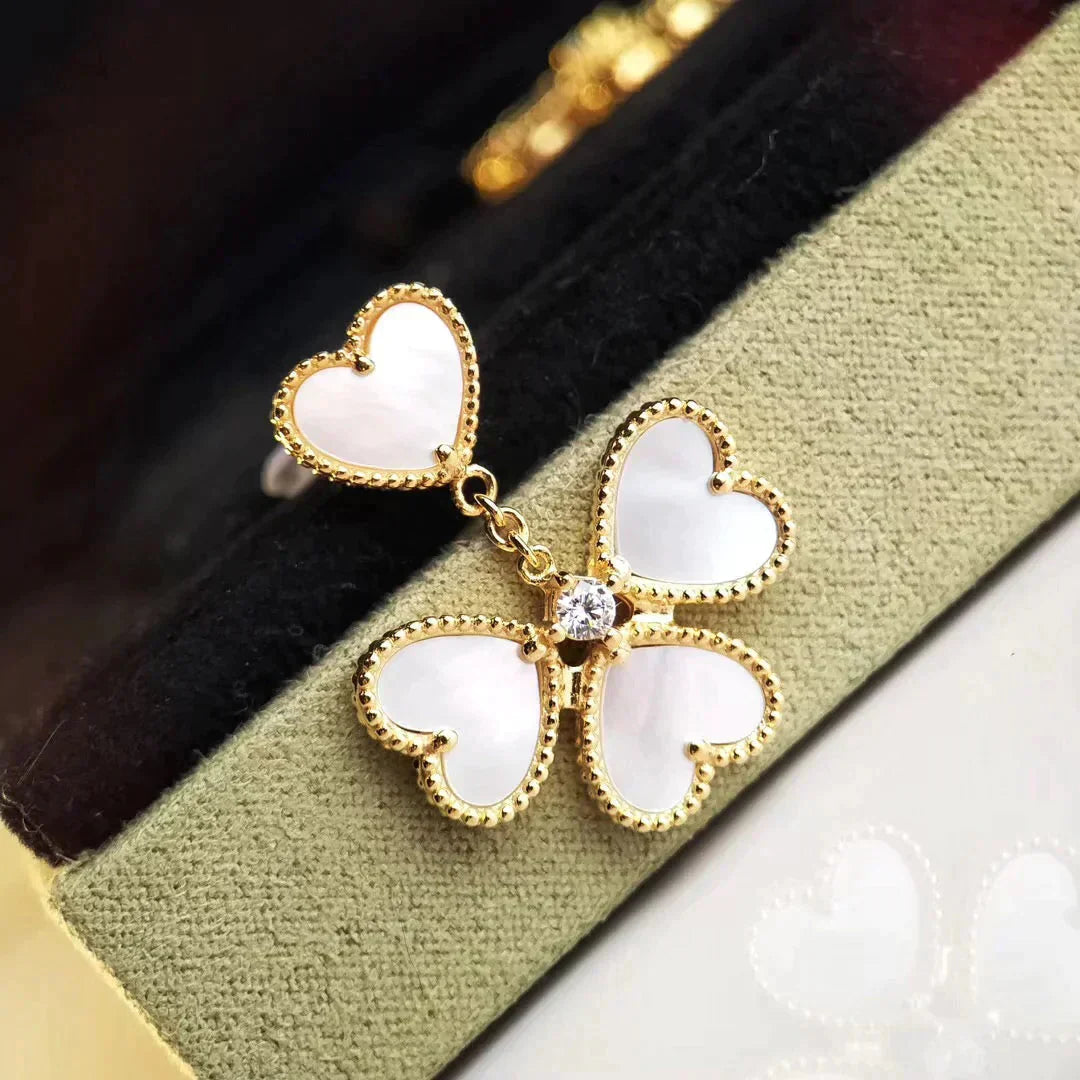 [Select]CLOVER SWEET WHITE MOP EARRINGS