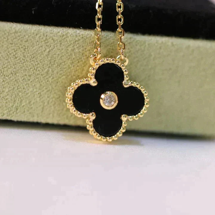 [Select]CLOVER 15MM DIAMOND ONYX NECKLACE