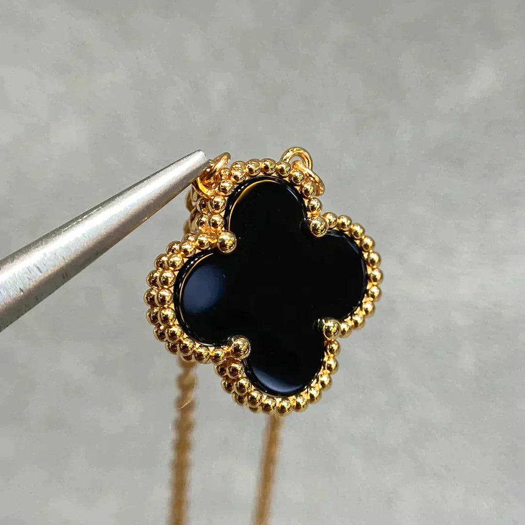 [Select]CLOVER 15MM BLACK ONYX SINGLE FLOWER NECKLACE