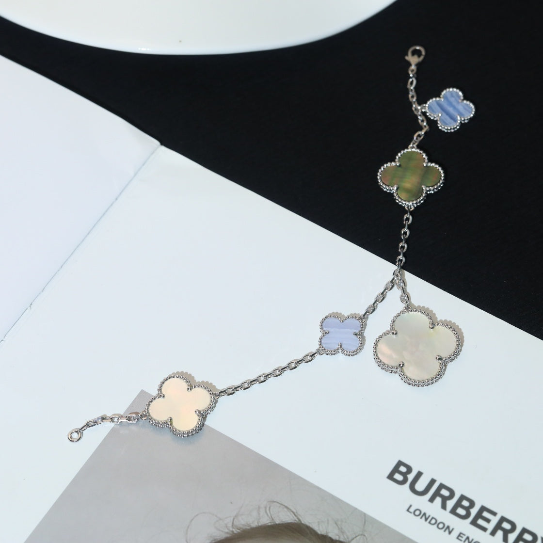 [Select]CLOVER BRACELET 5 MOTIFS MOP CHALCEDONY SILVER