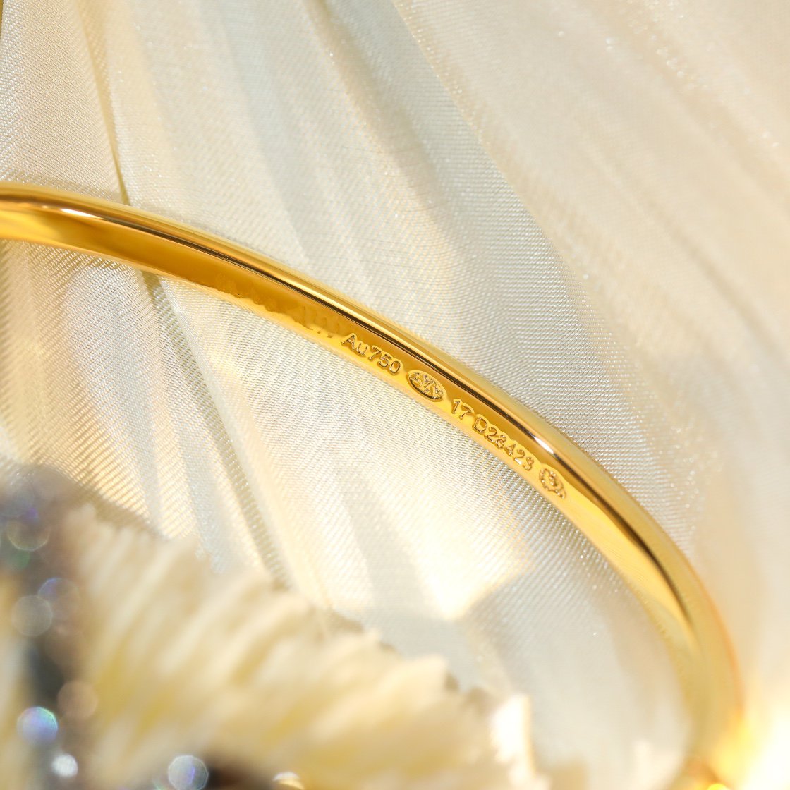 [Select]VOLTE UPSITE DOWN GOLD DIAMOND BRACELET