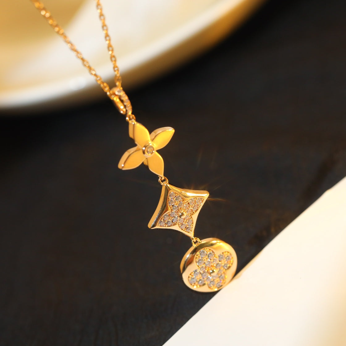 [Select]STAR AND SUN DIAMOND PINK GOLD NECKLACE