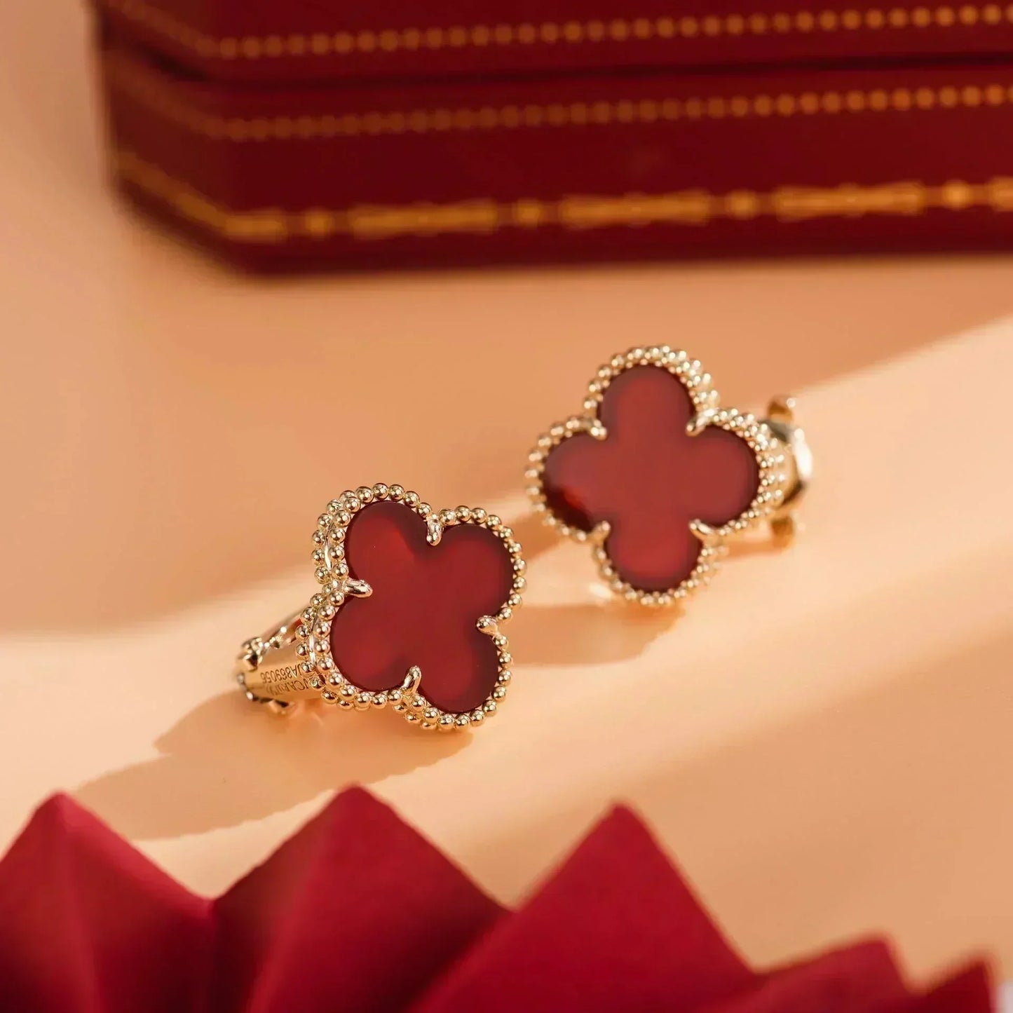 [Select]CLOVER MEDIUM 1 MOTIFS CARNELIAN  EARRINGS
