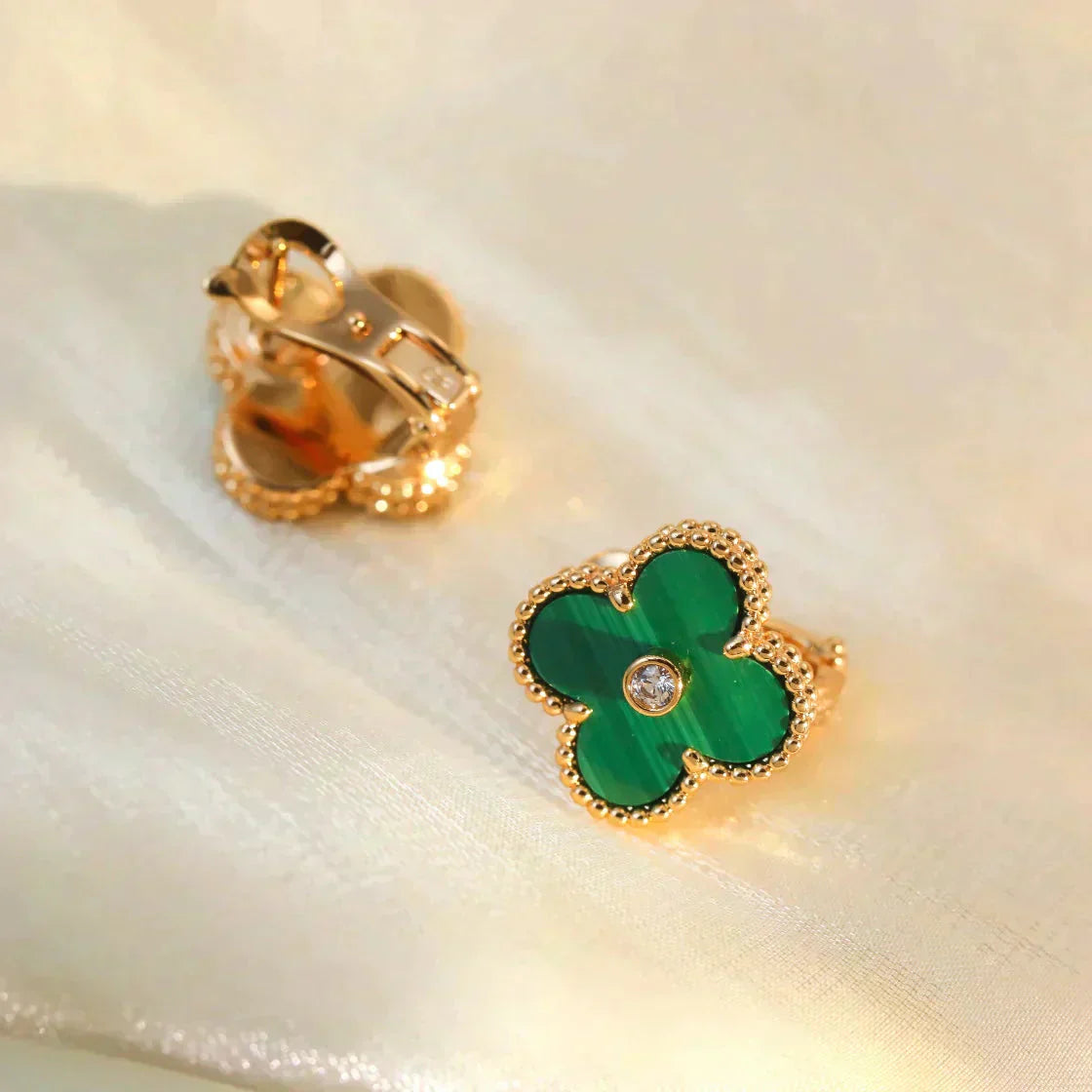 [Select]CLOVER MEDIUM 1 MOTIFS MALACHITE DIAMOND EARRINGS