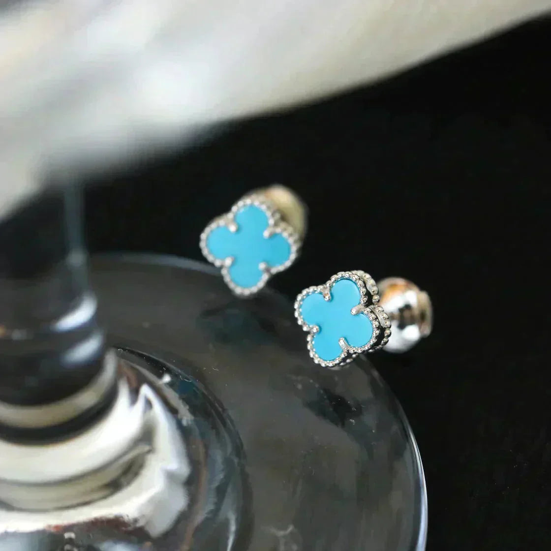 [Select]CLOVER MINI 9.5MM ONYX STUD EARRINGS SILVER