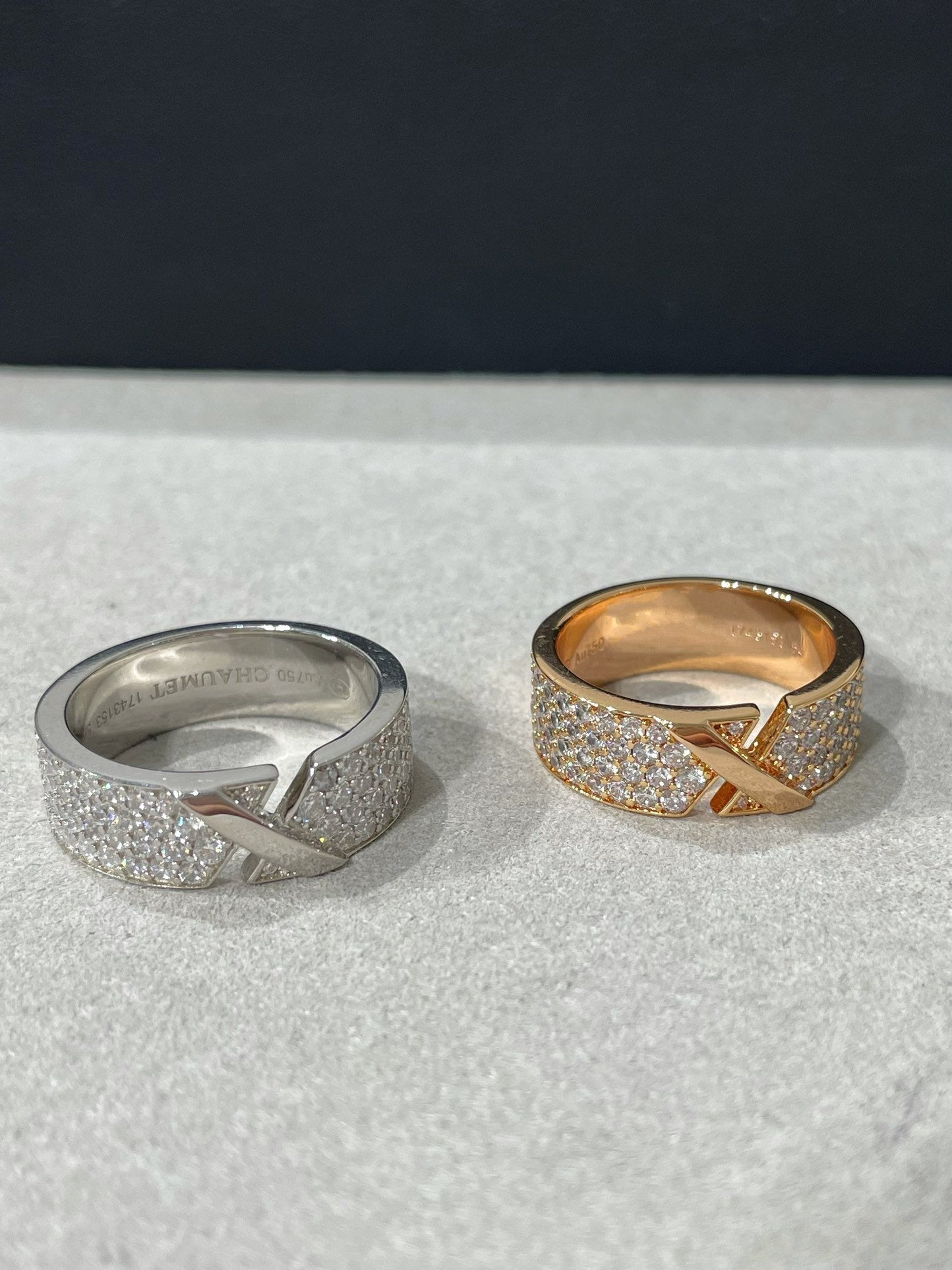 [Select]LIENS EVIDENCE  DIAMOND PAVED RING