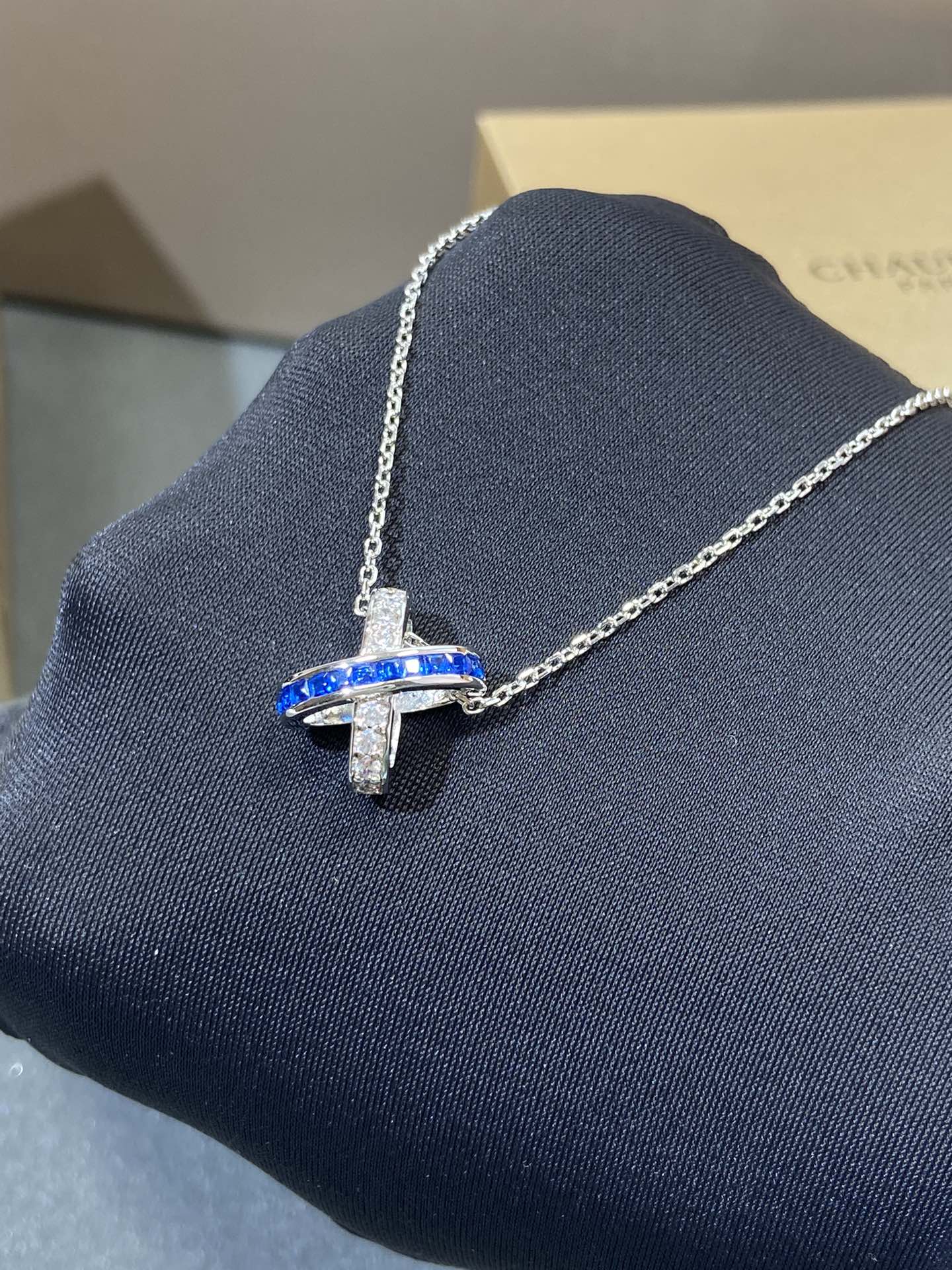 [Select]LIENS DIAMOND SILVER NECKLACE