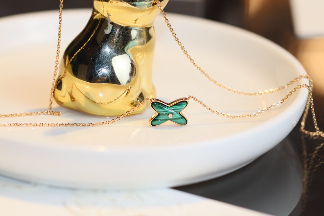 [Select]JEUX MALACHITE 1 DIAMOND PINK GOLD NECKLACE