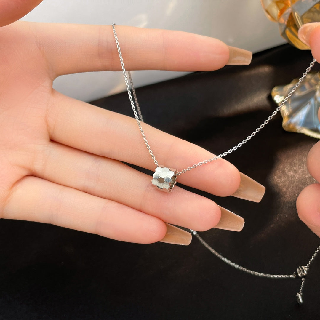 [Select]BEE MINI NECKLACE