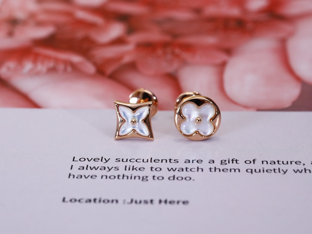 [Select]STAR AND SUN PINK GOLD MOP STUD EARRINGS