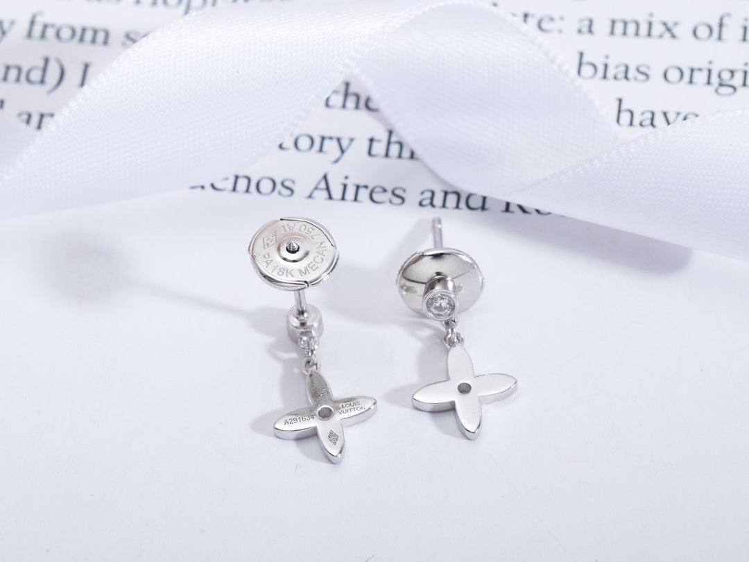 [Select]VIDYLLE SILVER DIAMOND MINI DROP EARRINGS