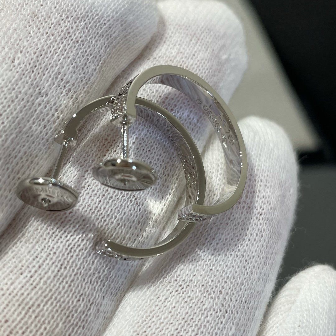 [Select]LOVE DIAMOND SILVER HOOP EARRINGS