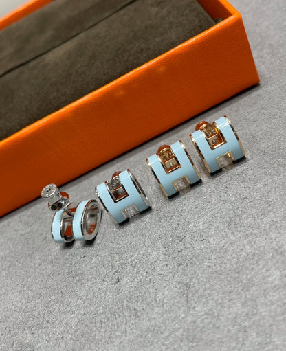 [Select]POP H SKY BLUE STUD EARRINGS