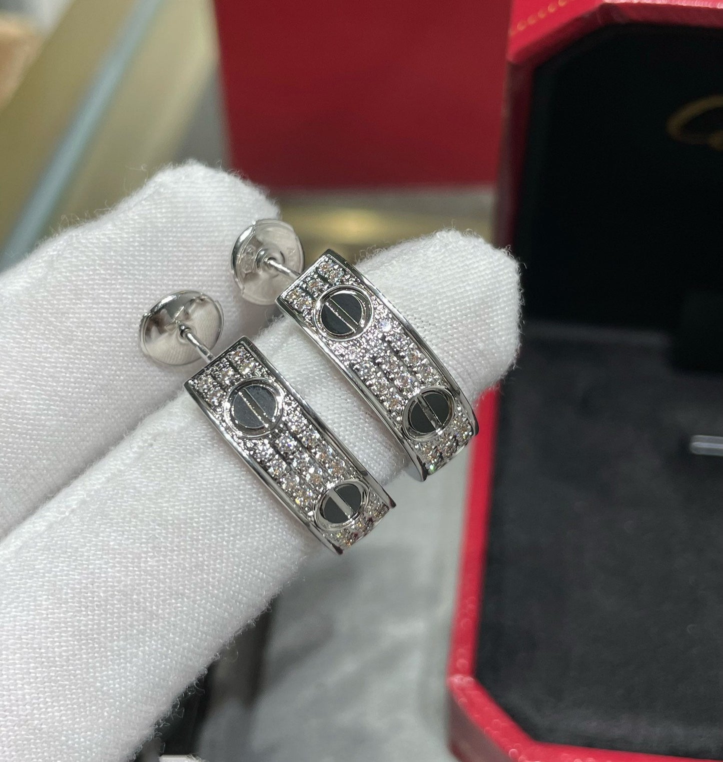 [Select]LOVE CERAMIC DIAMOND PAVED SILVER EARRINGS