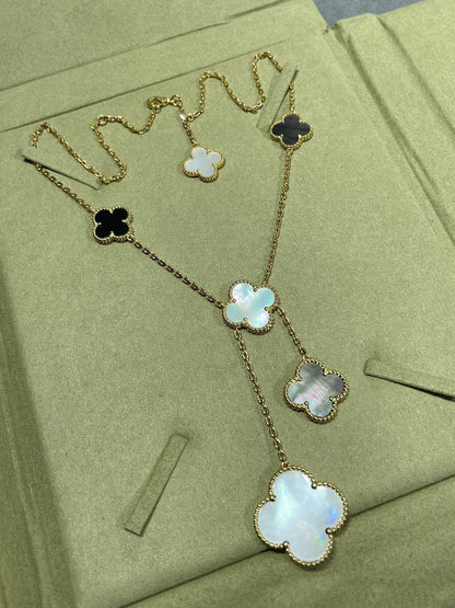 [Select]CLOVER 6 MOTIF MOP ONYX GOLD NECKLACE