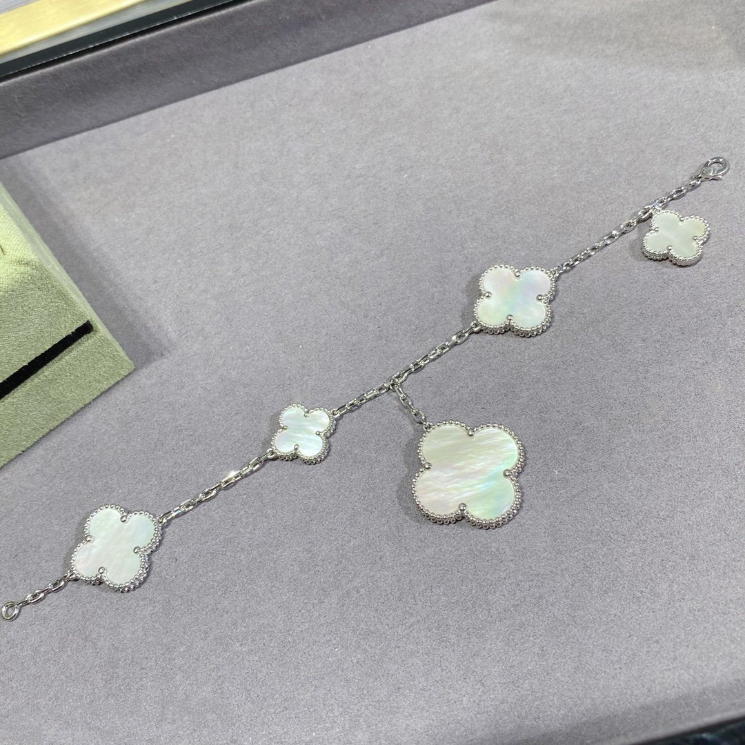 [Select]CLOVER 5 MOTIF WHITE MOP SILVER BRACELET