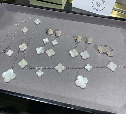 [Select]CLOVER 5 MOTIF WHITE MOP SILVER BRACELET
