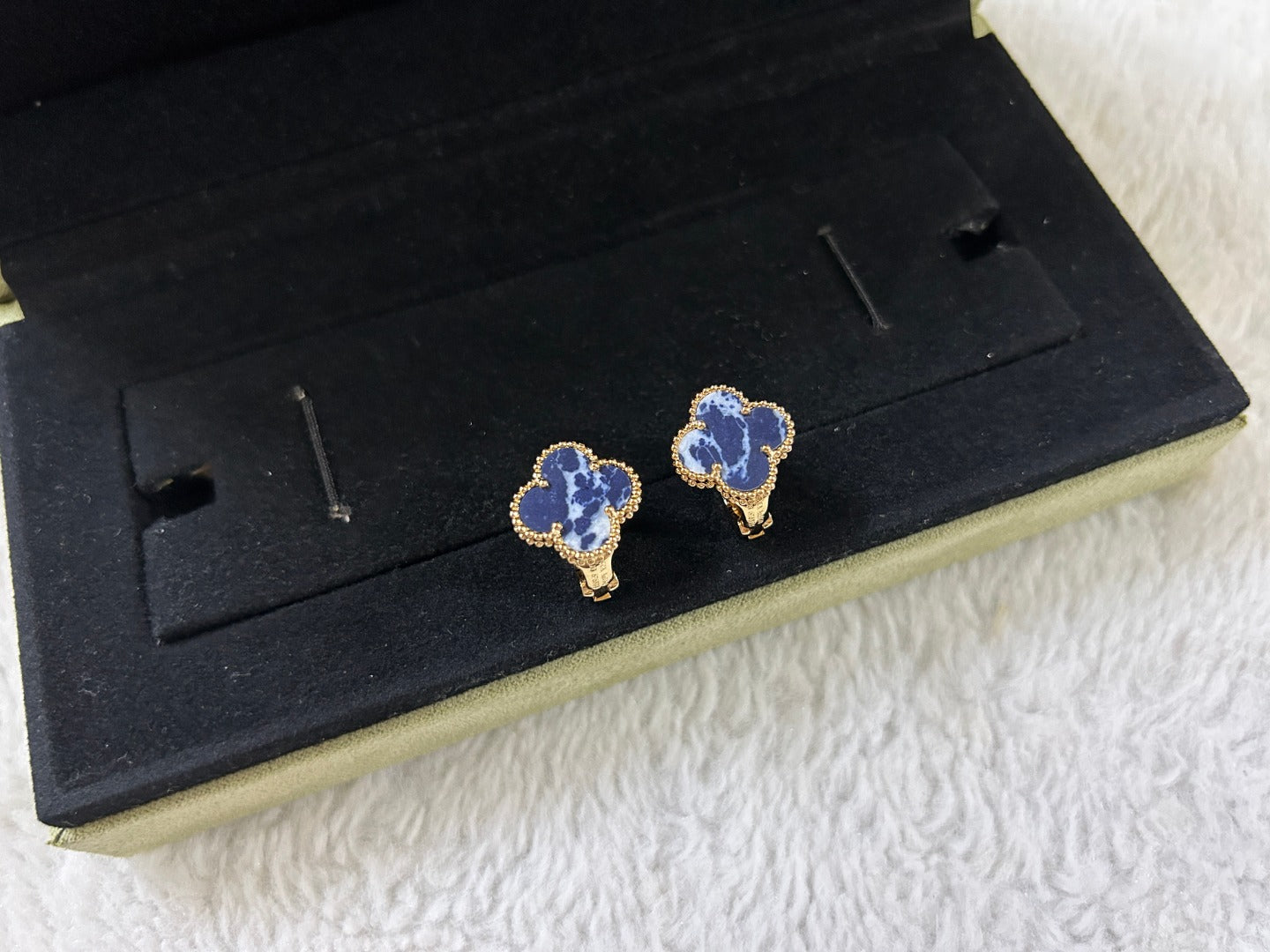 [Select]CLOVER PIETERSITE MEDIUM STUD EARRINGS