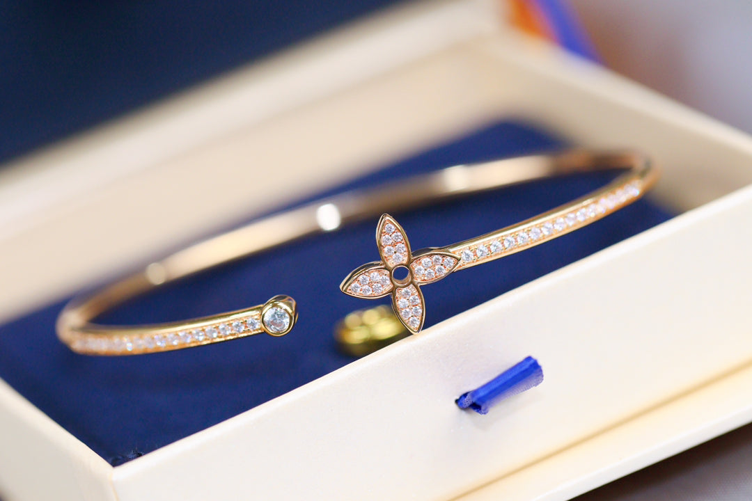 [Select]IDYLLE PINK GOLD OPEN BRACELET DIAMOND PAVED