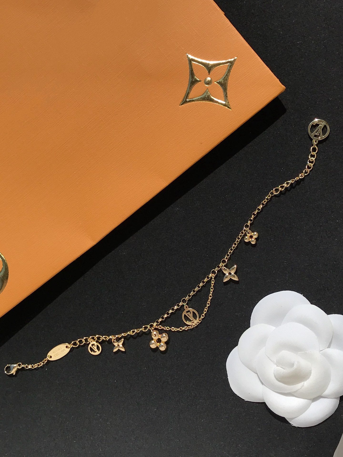 [Select]BLOOMING PINK GOLD MOP BRACELET