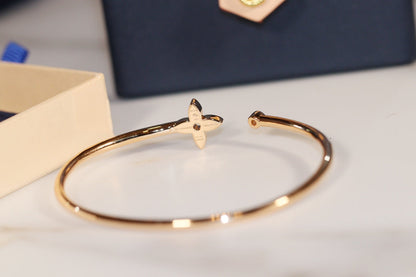 [Select]IDYLLE GOLD OPEN BRACELET DIAMOND PAVED