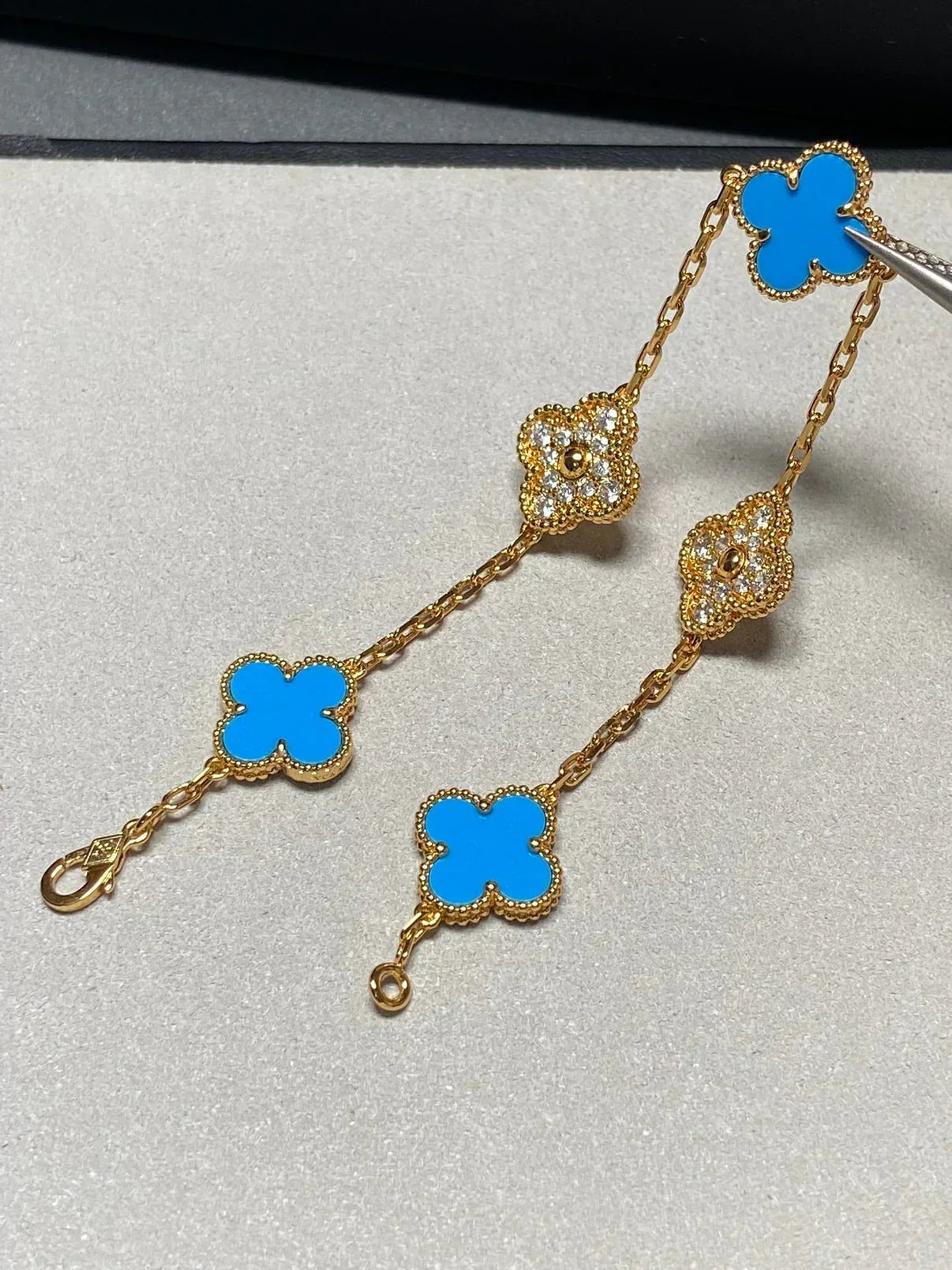 [Select] CLOVER 5 MOTIF BLUE AGATE BRACELET COLLECTION