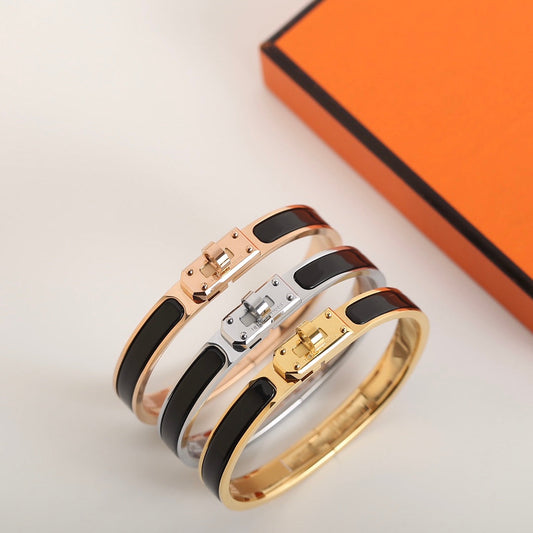 [Select]HM KELLY BLACK BRACELET