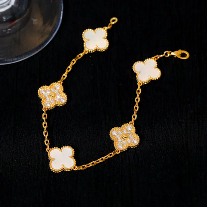 [Select]CLOVER WHITE PEARL MOP 5 MOTIF BRACELET COLLECTION