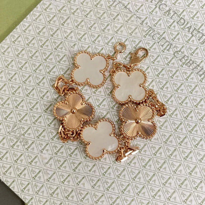 [Select]CLOVER WHITE PEARL MOP 5 MOTIF BRACELET COLLECTION