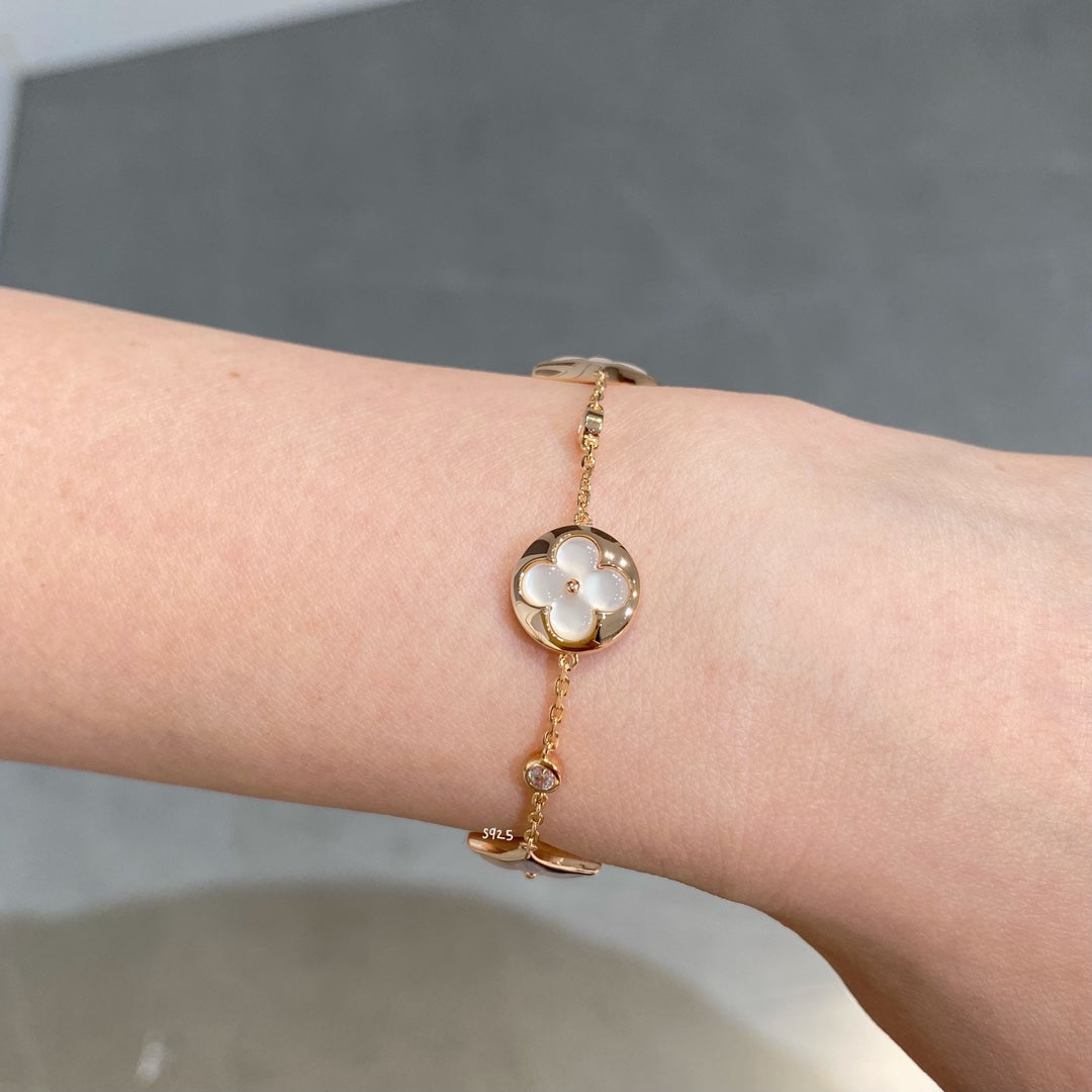 [Select]STAR AND SUN 4 MOTIF WHITE MOP PINK GOLD BRACELET