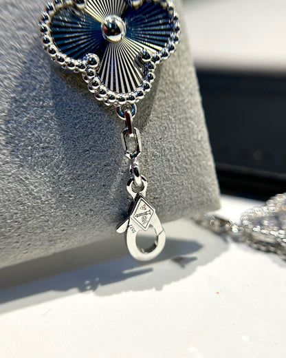 [Select] CLOVER 5 MOTIF LASER BRACELET COLLECTION