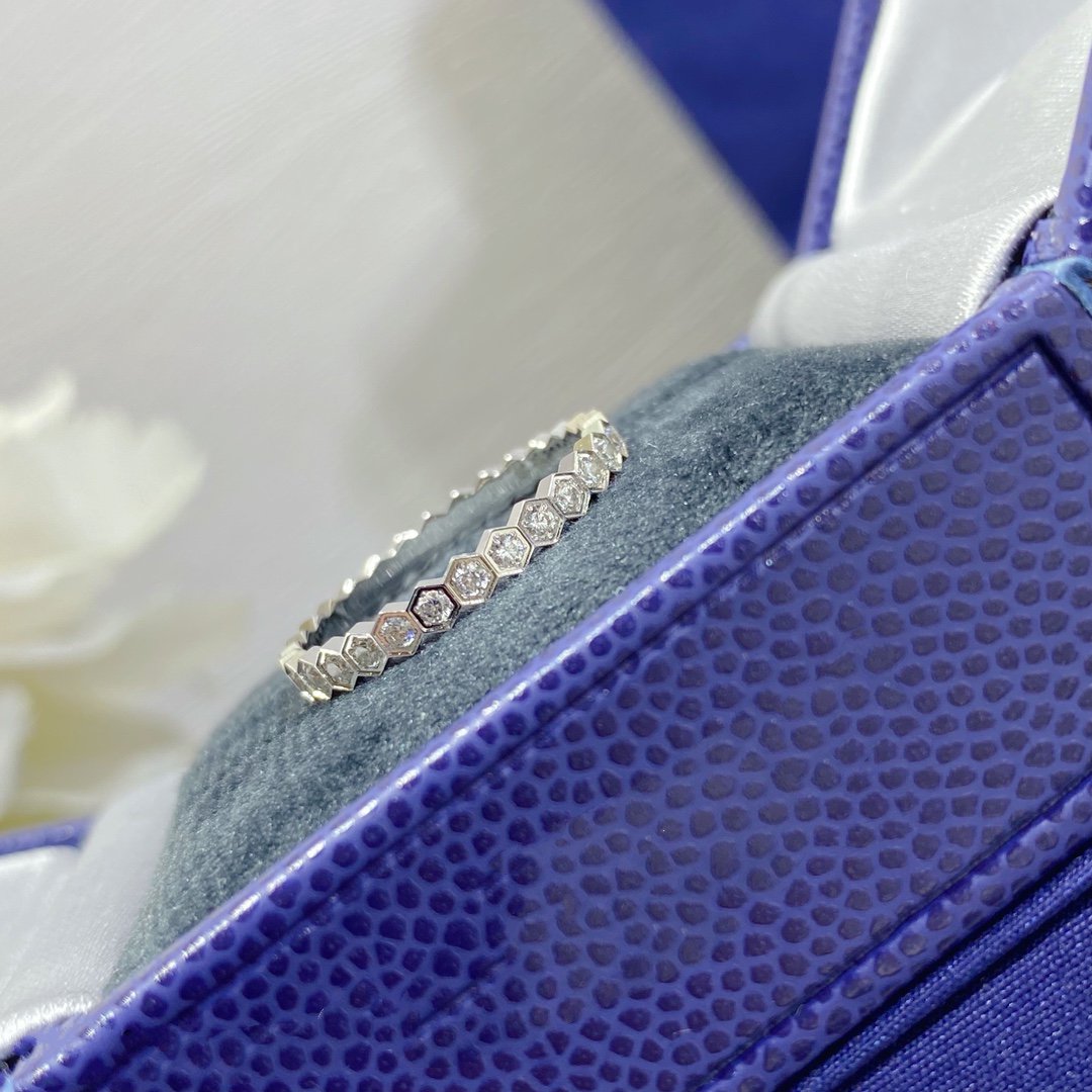 [Select]BEE LOVE DIAMOND PAVED SMALL RING