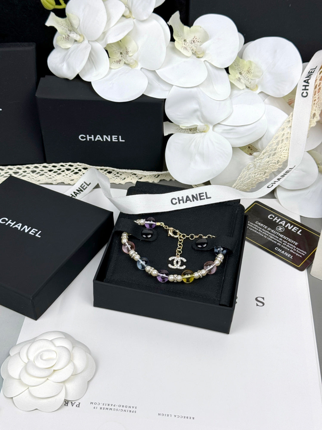 [Select]Colorful Transparent Resin Bracelet