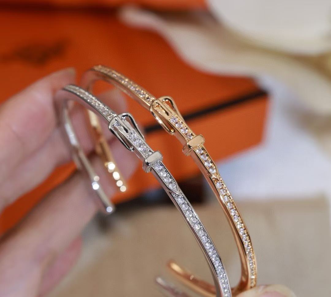 [?Select]DIAMOND-ENCRUSTED BRACELET THREE COLORS
