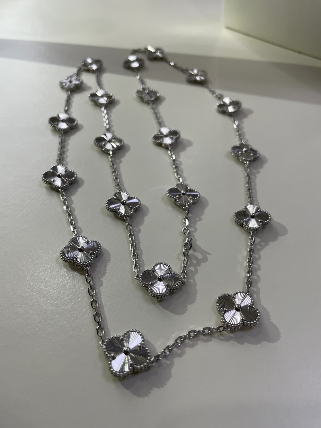 [Select]CLOVER 20 MOTIFS SILVER LASER