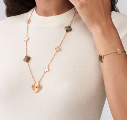 [Select]DETACHABLE CLOVER 15(11+4) FLOWER SILVER NECKLACE SET