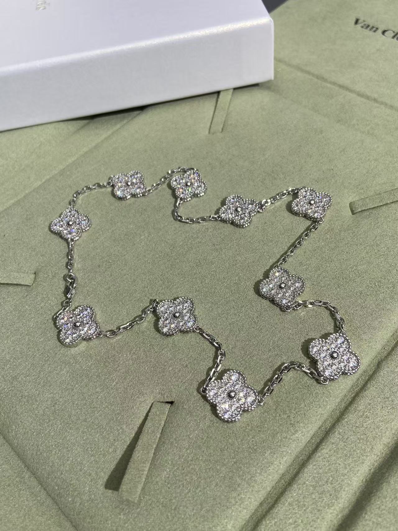 [Select Jewelry]CLOVER 10 MOTIFS  FULL DIAMOND NECKLACE