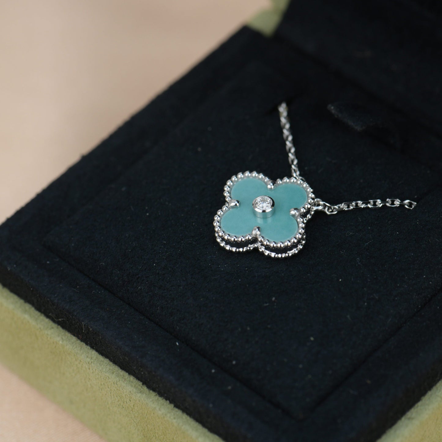 [Select]CLOVER 15MM DIAMOND SVRES PORCELAIN  NECKLACE SILVER