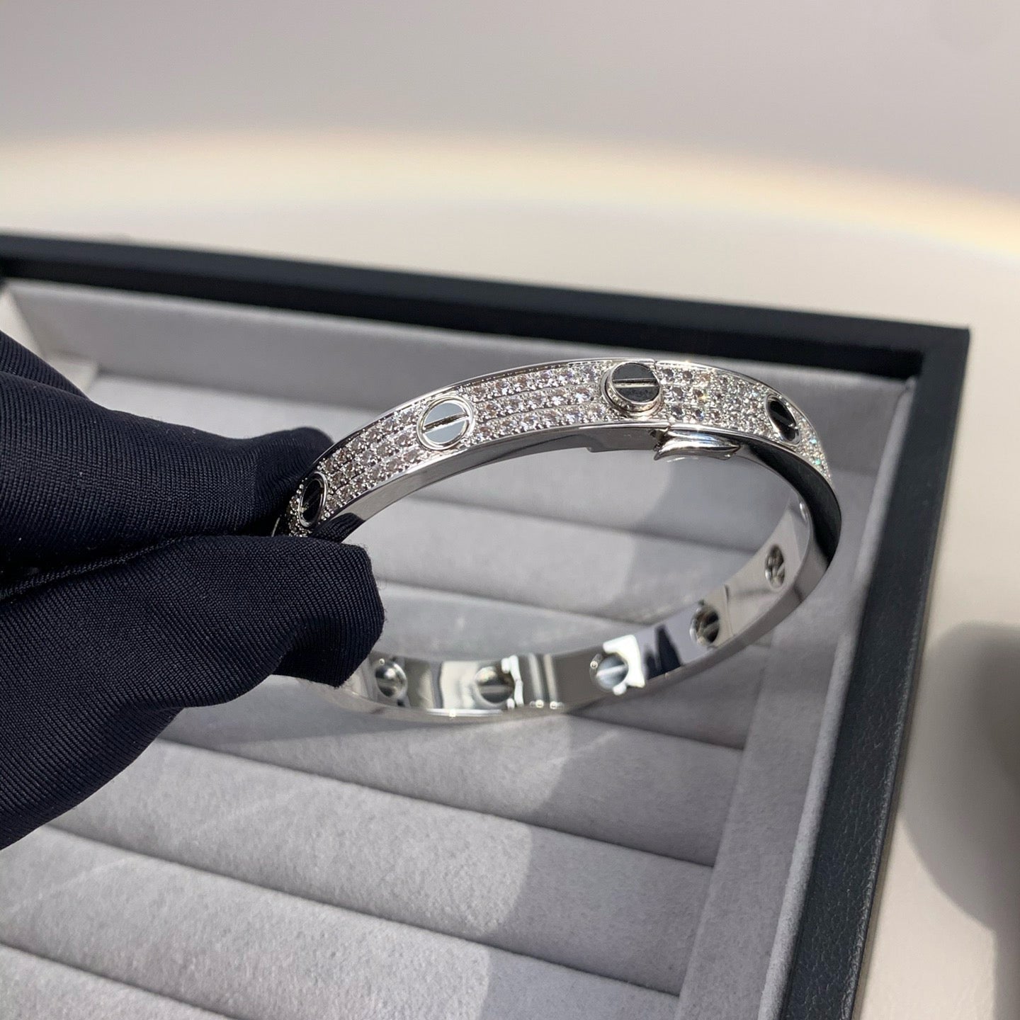 [Select]LOVE BRACELET 6.1MM DIAMOND-PAVED CERAMIC