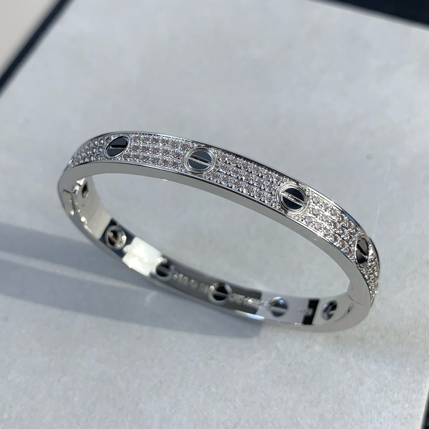 [Select]LOVE BRACELET 6.1MM DIAMOND-PAVED CERAMIC
