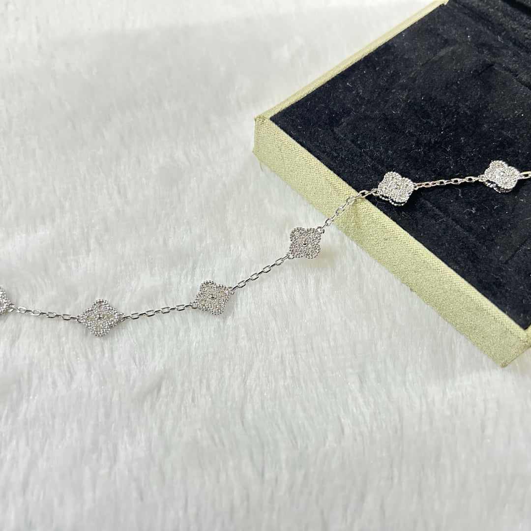 [Select]CLOVER 6 MOTIF DIAMOND BRACELET
