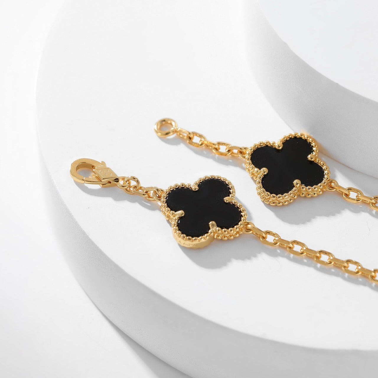 [Select]CLOVER 10 MOTIFS ONYX NECKLACE