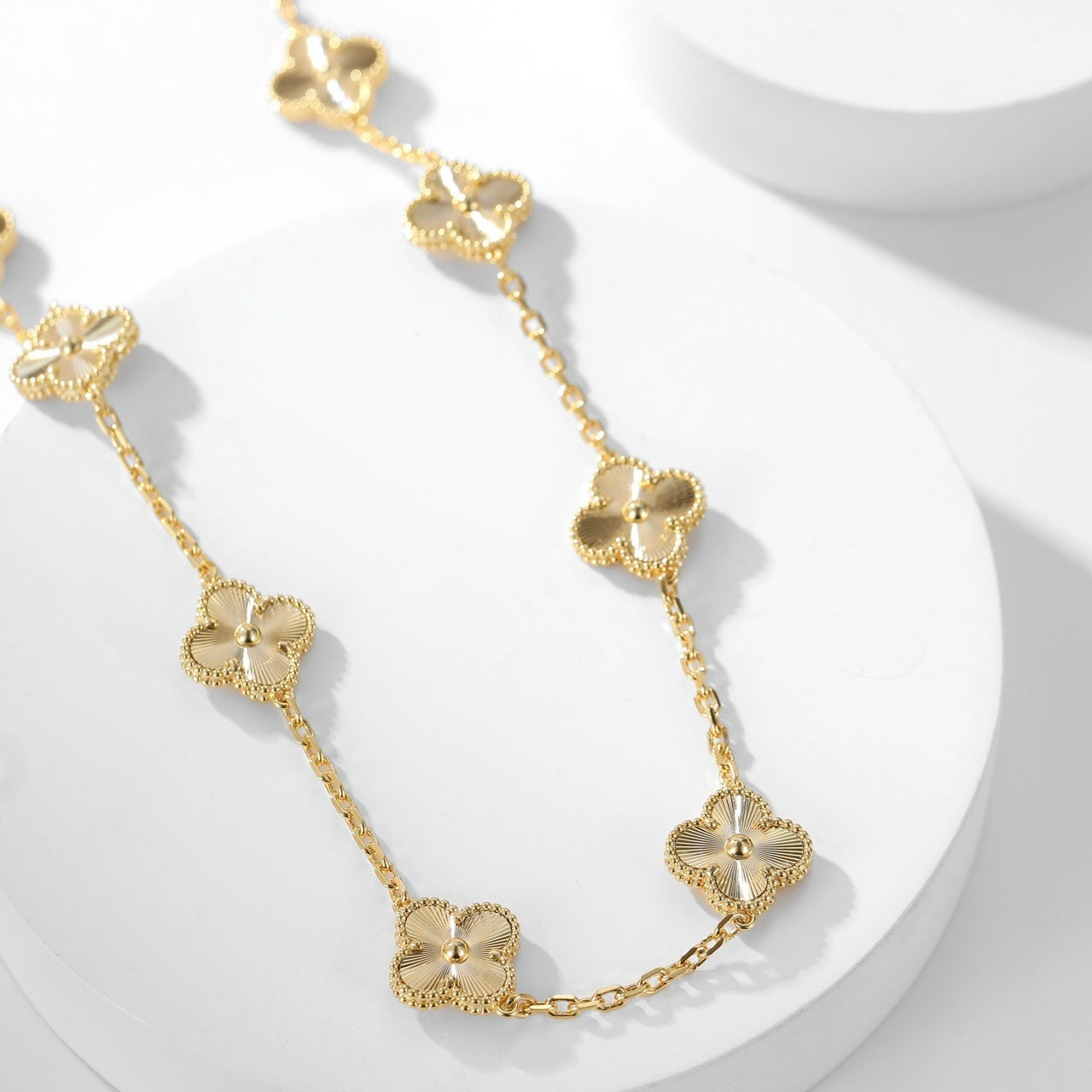 [Select]CLOVER 10 MOTIFS LASER NECKLACE